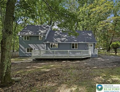 348 Carnation Rd