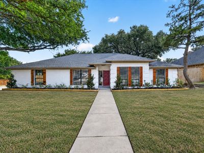 10117 Stoneleigh Dr