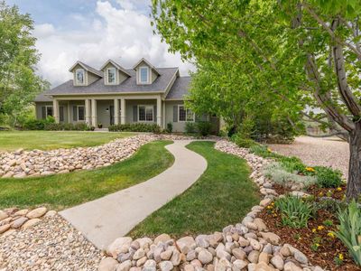1877 S River Run Dr