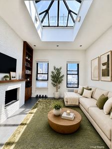 857 9th Ave APT 5A