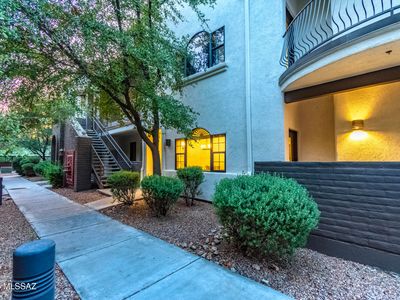 2010 E River Rd UNIT 102