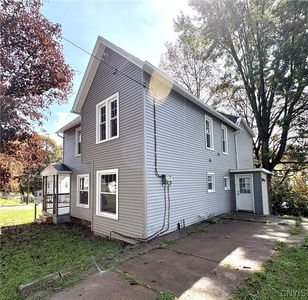 20 Barber St