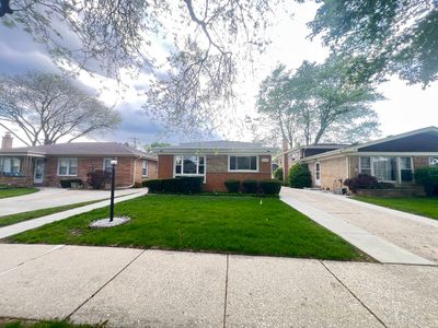 Property at 9220 Luna Ave, Morton Grove, IL