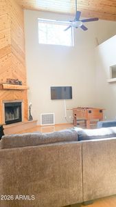 726 W SEQUOIA Lane