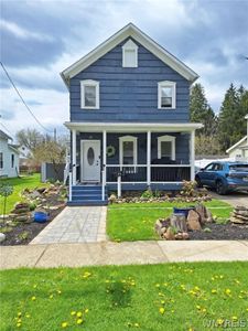 13 Green St