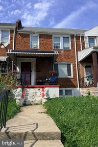 2638 E Federal St