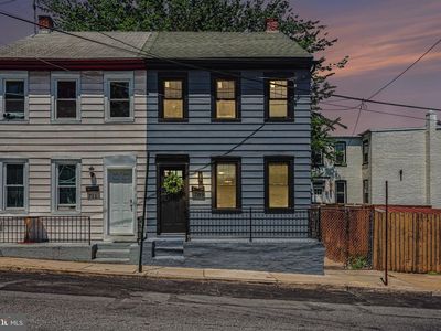 709 Saint Joseph St