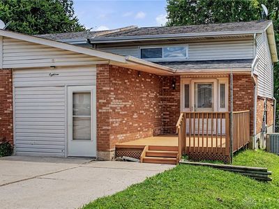 18 Highridge Ct