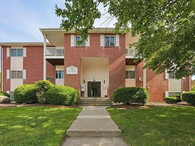 10 Dailey St APT H