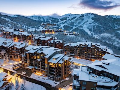 7697 Village Way UNIT 404