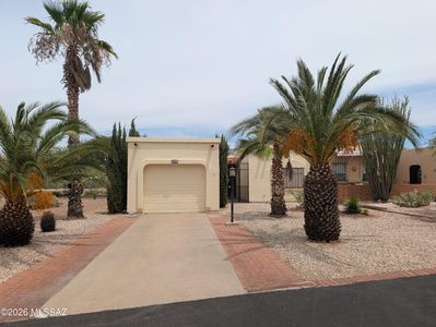 1530 W Camino Calderon