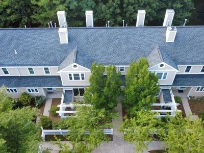 290 Allerton Commons Ln #290