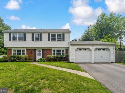 12717 Holiday Ln