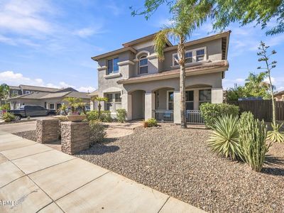 2754 E PARKVIEW Drive