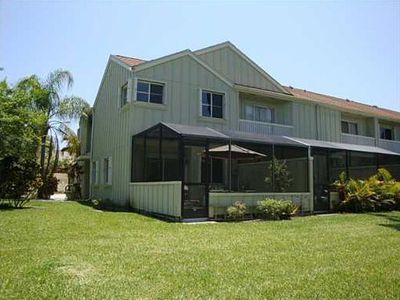 6151 Riverwalk Ln UNIT 8