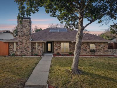 1905 Country Club Dr