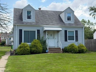 310 Grand Blvd