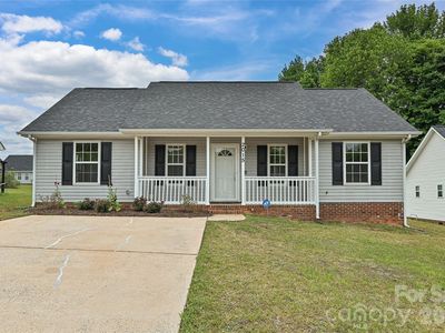 2015 Slater Springs Dr