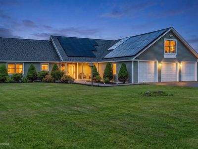 18 Bailey Road