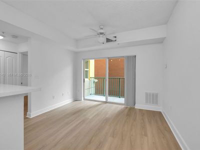 6001 SW 70th St APT 208