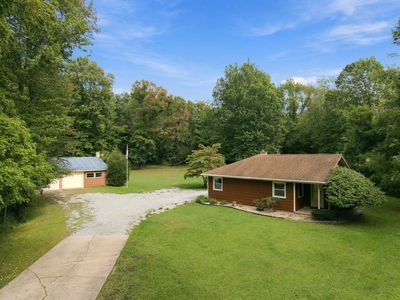 5920 Warnke Rd