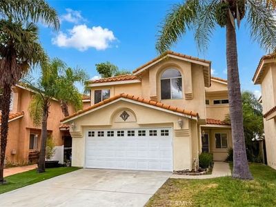 15657 Ladera Vista Dr