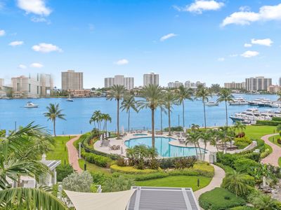 300 SE 5th Avenue #4140