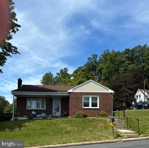 430 Summit Ave