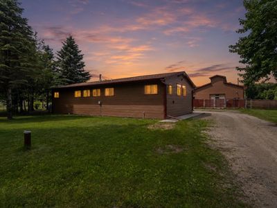 7980 County Rd E