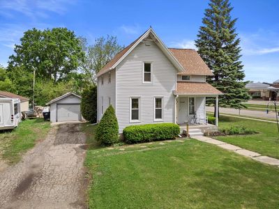 Property at 220 E Walworth STREET, Elkhorn, WI