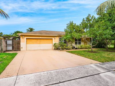 2655 Dorson Way