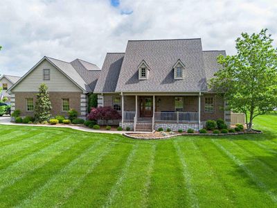 210 McKenna Dr