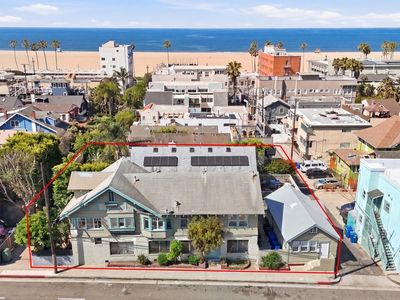 49 Wavecrest Ave