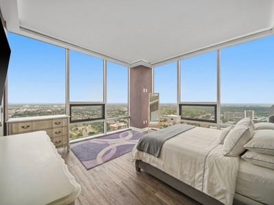 5100 San Felipe St Unit 374E