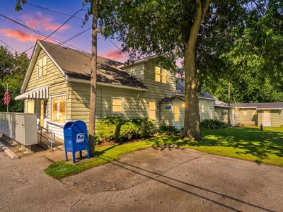 11477 N 250 W