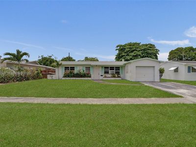 420 SW 71st Way