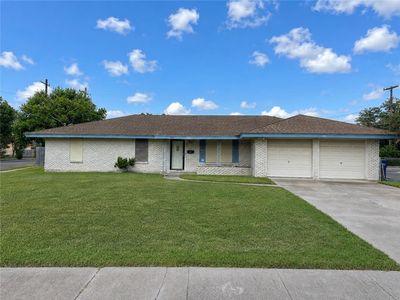 5929 O'Brian Dr