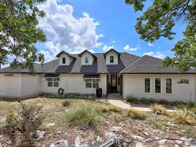 9008 Hobby Ln