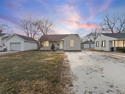 Property at 102 Ferguson St, Jerseyville, IL