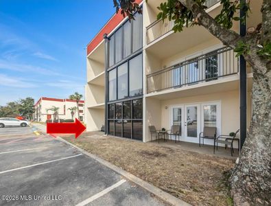 2046 Beach Blvd #121