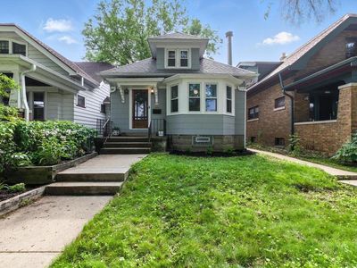 3158 South Pine AVENUE