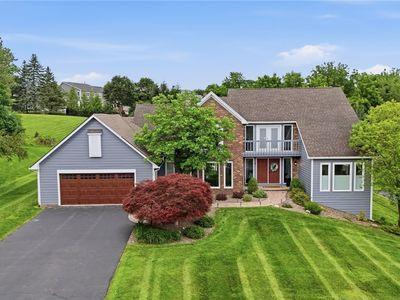 17 Lawton Dr