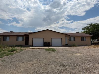 316-318 E Stardust Dr