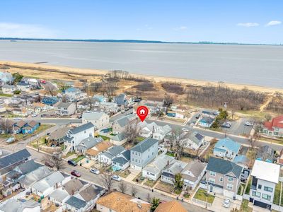 36 Shore Boulevard
