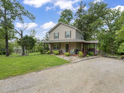 49 Circle Dr
