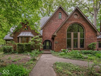8445 Campbell Ct