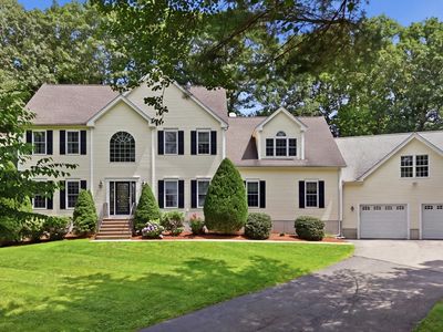 8 Karen Ln