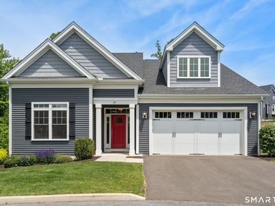 24 Bayberry Court #24