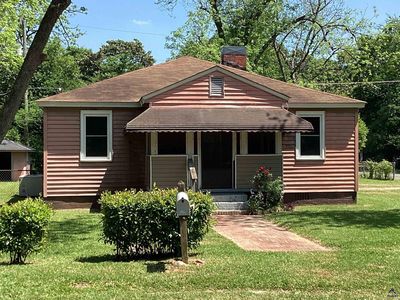 124 Meadowdale Dr