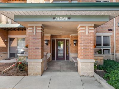15295 W Library LANE #208